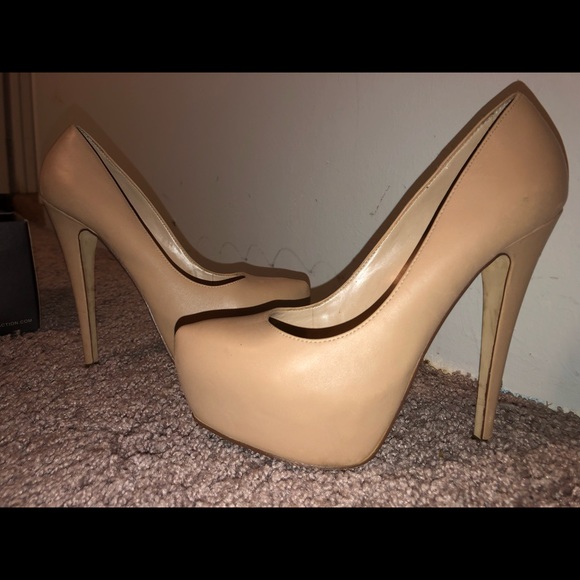 Nude aldo heels - Picture 1 of 12